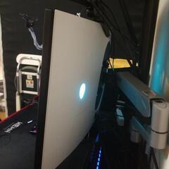 ゲーミングモニター ALIENWARE AW2723DFの画像