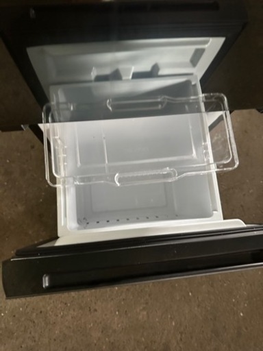 2ドア冷蔵庫Hisense