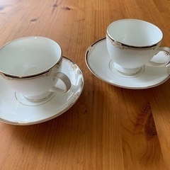 【終了御礼】WEDGWOOD  カップ&ソーサー