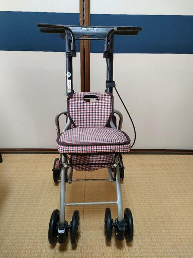 美品！シルバーカー