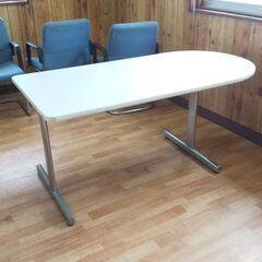 ⑥会議用会議用テーブル　W1500×D740×H680