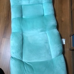 座椅子の画像