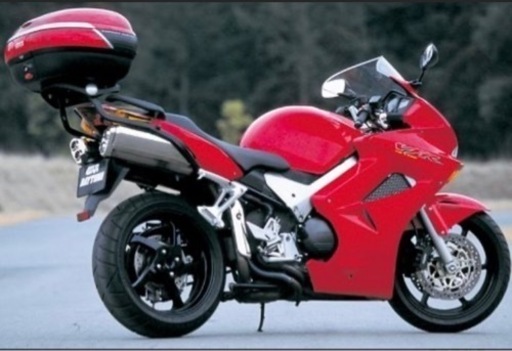 【美品】GIVI フィッティング  VFR800リアキャリア ジビ