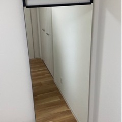 LOWYAの全身鏡