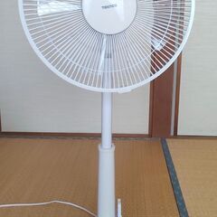 美品・30cmリビングリモコン扇風機 TEKNOS(KI-166R) 