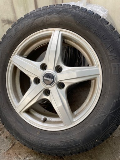 スタッドレス　アルミホイール　4本セットセレナ