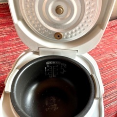 シャープ炊飯器KS-C5H(キズ使用感あり)の画像