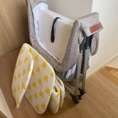 ベビーベッド ゆりかご 折りたたみ 添い寝ベッドの画像