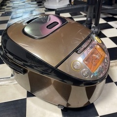 【リサイクルサービス八光】2015年製　タイガー炊飯器 炊きたて...