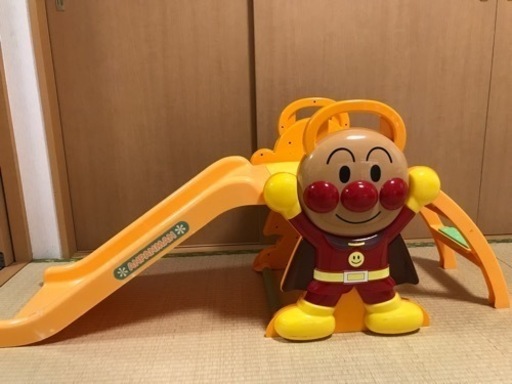 アンパンマン　すべり台