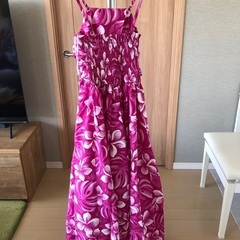 フラダンス衣装セット　約Lサイズ（身長153cm・165cm）　2セットありますの画像