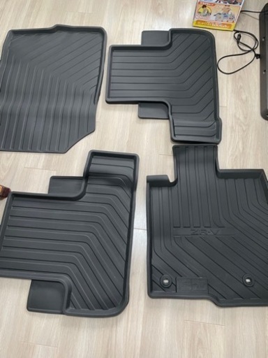 ZR-V 純正オールシーズンマット　新品未使用