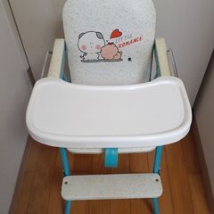 幼児用ダイニングチェア