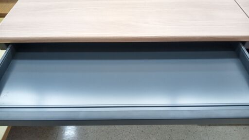 ★ジモティ割あり★  デスク 黒 H70×D69×W140 クリーニング済み TJ1778