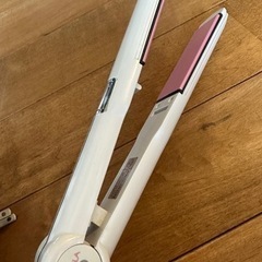 【お話し中】ツヤグラiD ストレートアイロン　ヘアアイロン 