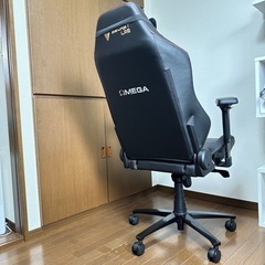 【成約しました】Secretlab OMEGA シークレットラボ　ゲーミングチェアの画像