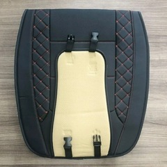 新品☆ レザーシートカバー 赤 黒 車 Amazon BASIC 運転席 助手席の画像