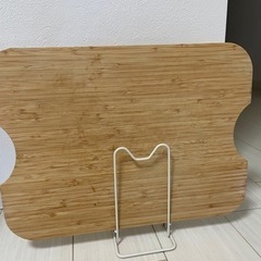 イケアまな板&スタンド【お譲り先決定　対応中】