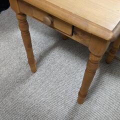 カントリー家具    サイドテーブル
