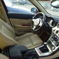 左ハン3.2L6速MT4WD　最上位グレードのアルファロメオ　お直しベース　159の画像