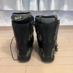 スノーボードブーツの画像