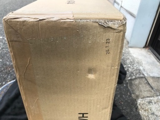 未使用 ディノス 水回りでも安心の光沢洗面所チェスト 扉付きハイタイプ