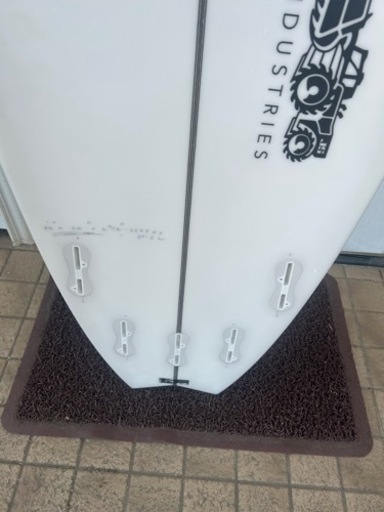 超美品　JSサーフボード　sub xero(サブゼロ)5'6