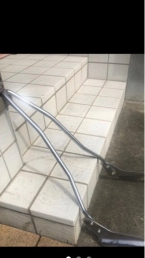 シーシーバー　と　コブラシート