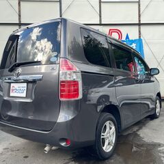 【売約済み】札幌発◆H20 トヨタ ノア X Lセレクション-4WD☆車検R7年5月☆修復歴無し☆寒冷地仕様☆社外エンジンスターター☆バックカメラ☆純正SDナビ☆パワースライドドア☆キーレス☆HIDヘッドライト☆夏冬タイヤ＆ホイール有◆試乗可能◆早い者勝ち！！の画像