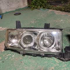 bB ncp30ヘッドライト  イカリングの画像