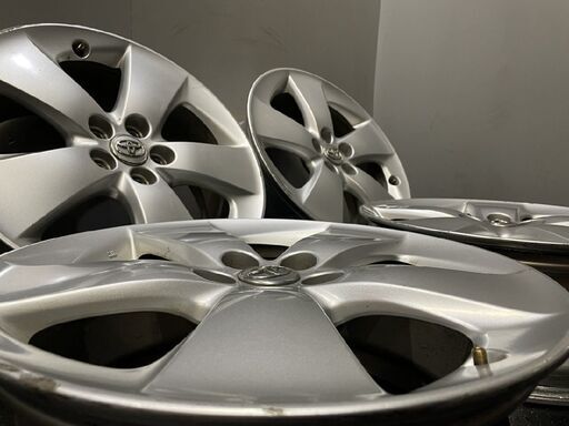 TOYOTA トヨタ 30プリウス Sツーリング 純正ホイール 17インチ 4本 7J5HPCD100+50　(VHB393)