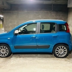 FIATのpandaの画像