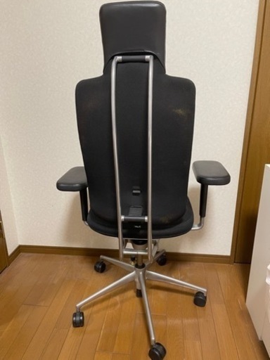 Vitra Head line