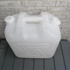 10ﾘｯﾄﾙ　ポリタンク