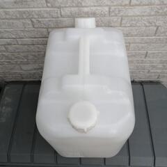 10ﾘｯﾄﾙ　ポリタンクの画像