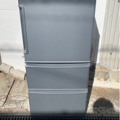 引き取り限定！アクア冷蔵庫272L 2017年製