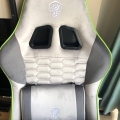 パソコンチェアの画像