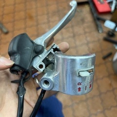 カブのRスイッチ　レバー