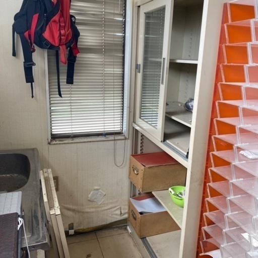 オフィス家具　棚