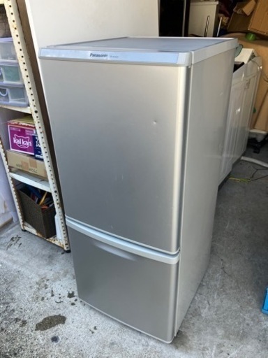 Panasonic 138 L 冷蔵庫　2015年