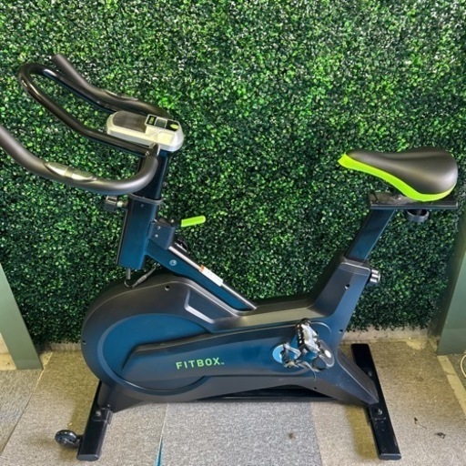 FITBOX フィットネスバイク