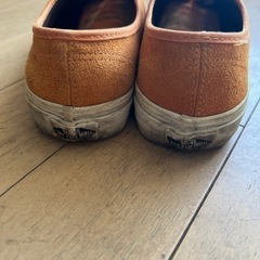 VANS スニーカー（オーセンティック　スウェード）24cmの画像
