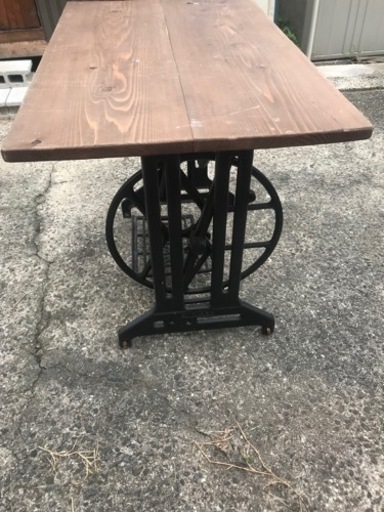オシャレなカフェテーブルお譲りします
