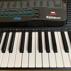 電子キーボード　CASIO CT-625 カシオの画像