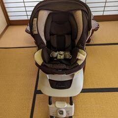チャイルドシート　AILEBEBE