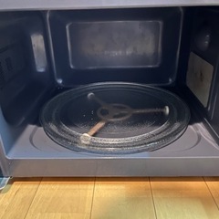 電子レンジ（YAMAZEN MW-Y205）の画像