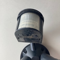 防犯用センサーライト(1球しかありません)の画像