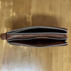 [本革]セカンドバック、持ち手付、ジッパー2つ、内ポケット豊富★引き取り送料0円の画像