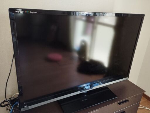 【美品】AQUOS 液晶テレビ 46型（LC-46Z5）