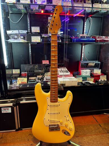 ② 函館・北斗市近郊 直接取引限定 Fender U.S.A. Yngwie Malmsteen Signature Vintage White フェンダー U.S.A. イングウェイ シグネイチャー イエローホワイト 1995-1996年製